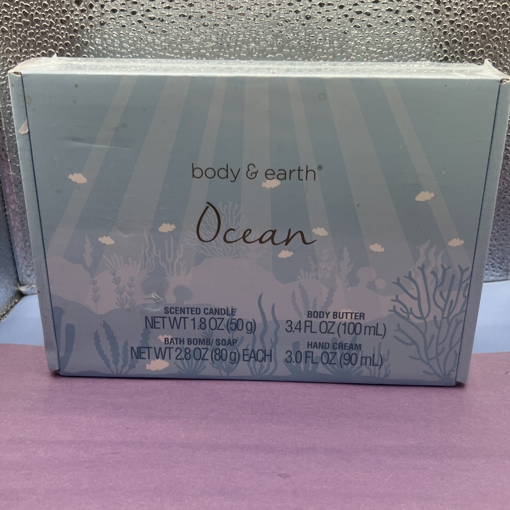 Body & Earth Spa Gift Bath and Body Set, Ocean Scented Spa Box for Her